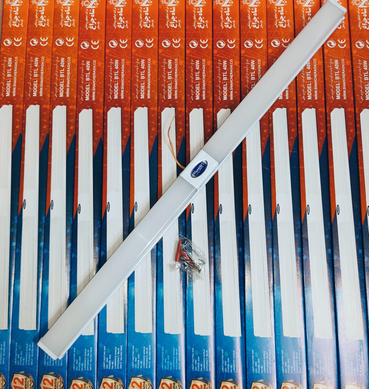 مهتابی ال ای دی 40 وات BTL شاهچراغ مهتابی ال ای دی 40 وات BTL شاهچراغ - Image 1